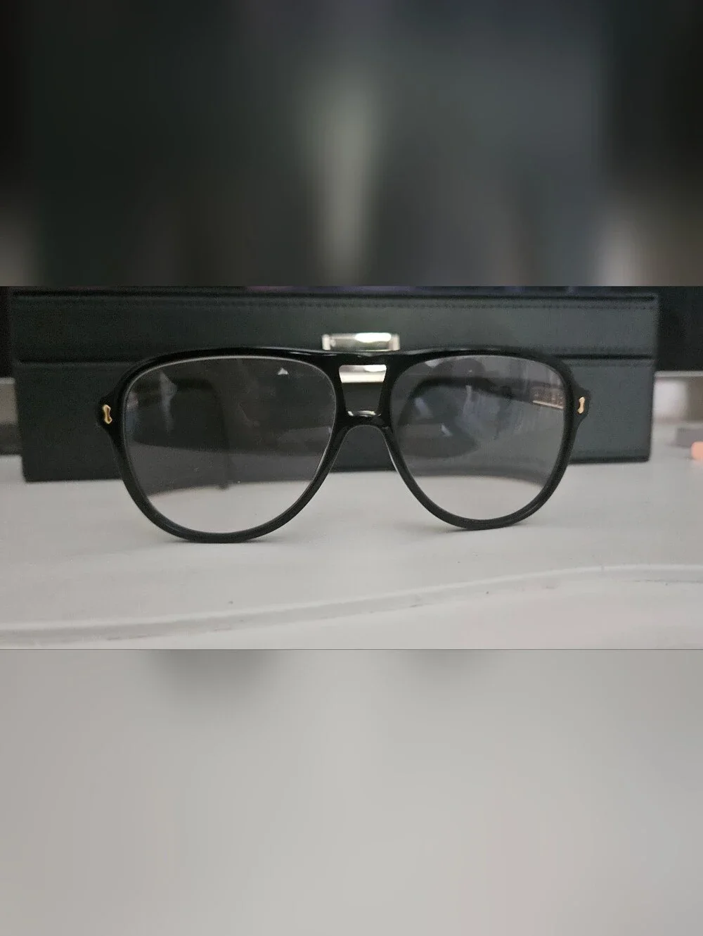 Gucci Black Aviator Sunglasses with Gray Gradient Lenses